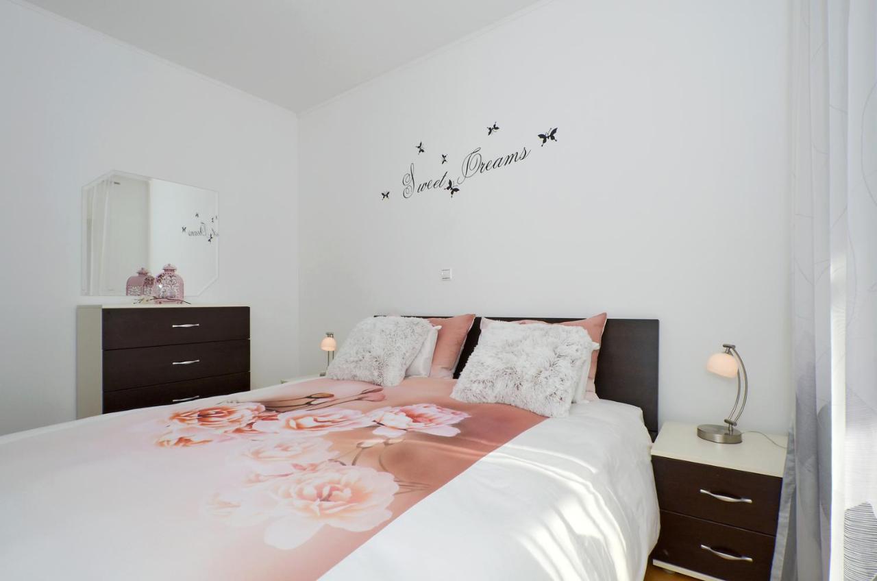 Apartmani Adela Solin Exterior photo